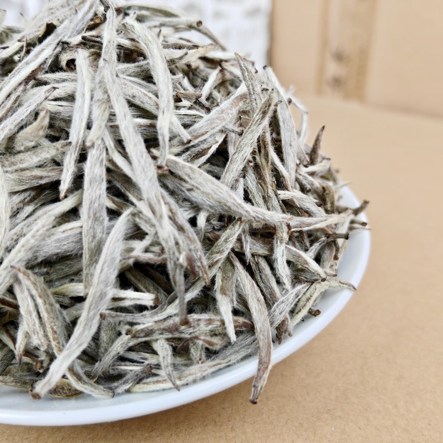 春品白毫银针礼盒 250g 双罐装