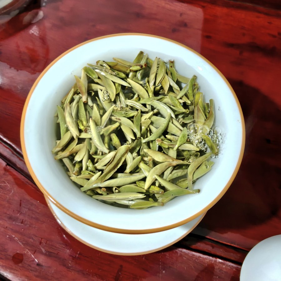 逸品白毫银针礼盒 200g